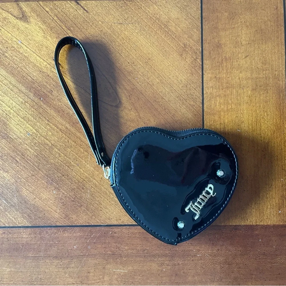 SOLD Juicy Couture Black Heart Shaped Wristlet - Picture 2 of 8